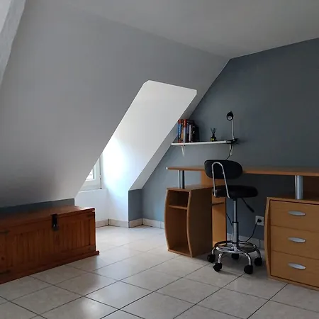 Yapas Semesterbostad Beaumont-sur-Sarthe